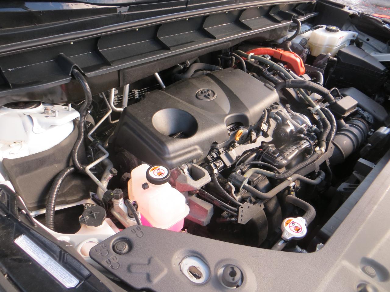 Toyota Highlander Hybrid LE AWD 2020