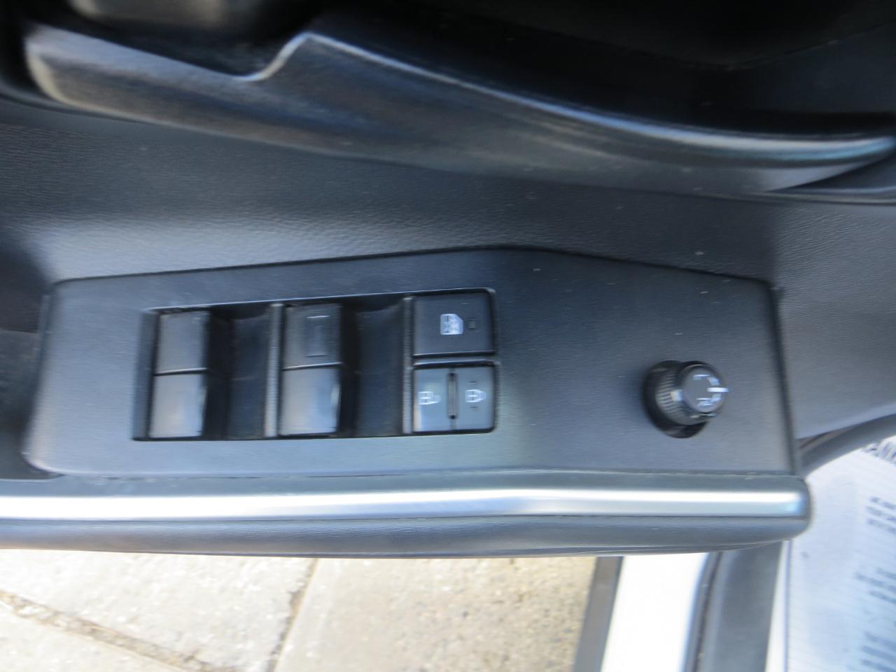 Toyota Highlander Hybrid LE AWD 2020