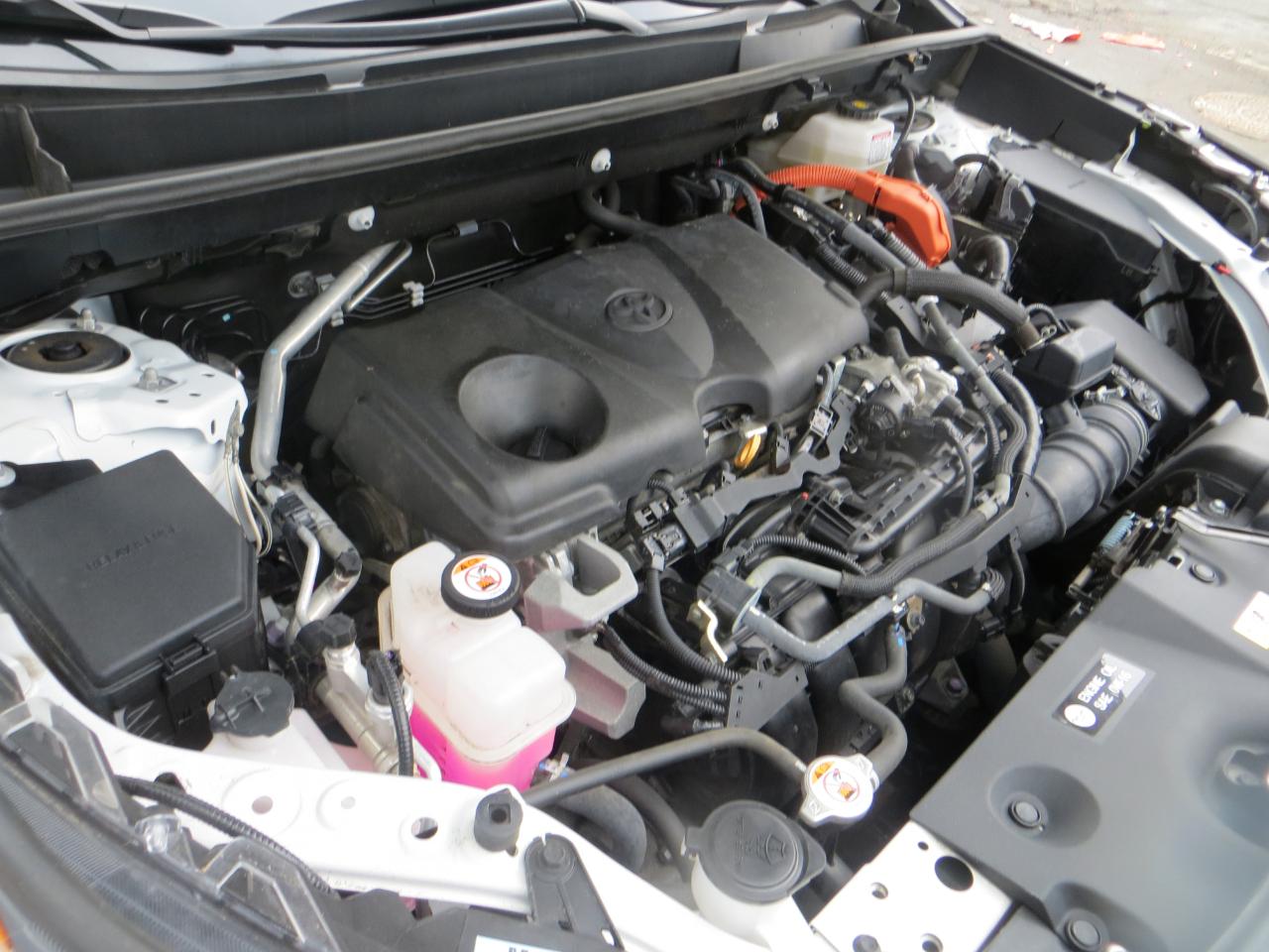 Toyota RAV4 Hybrid LE 2022