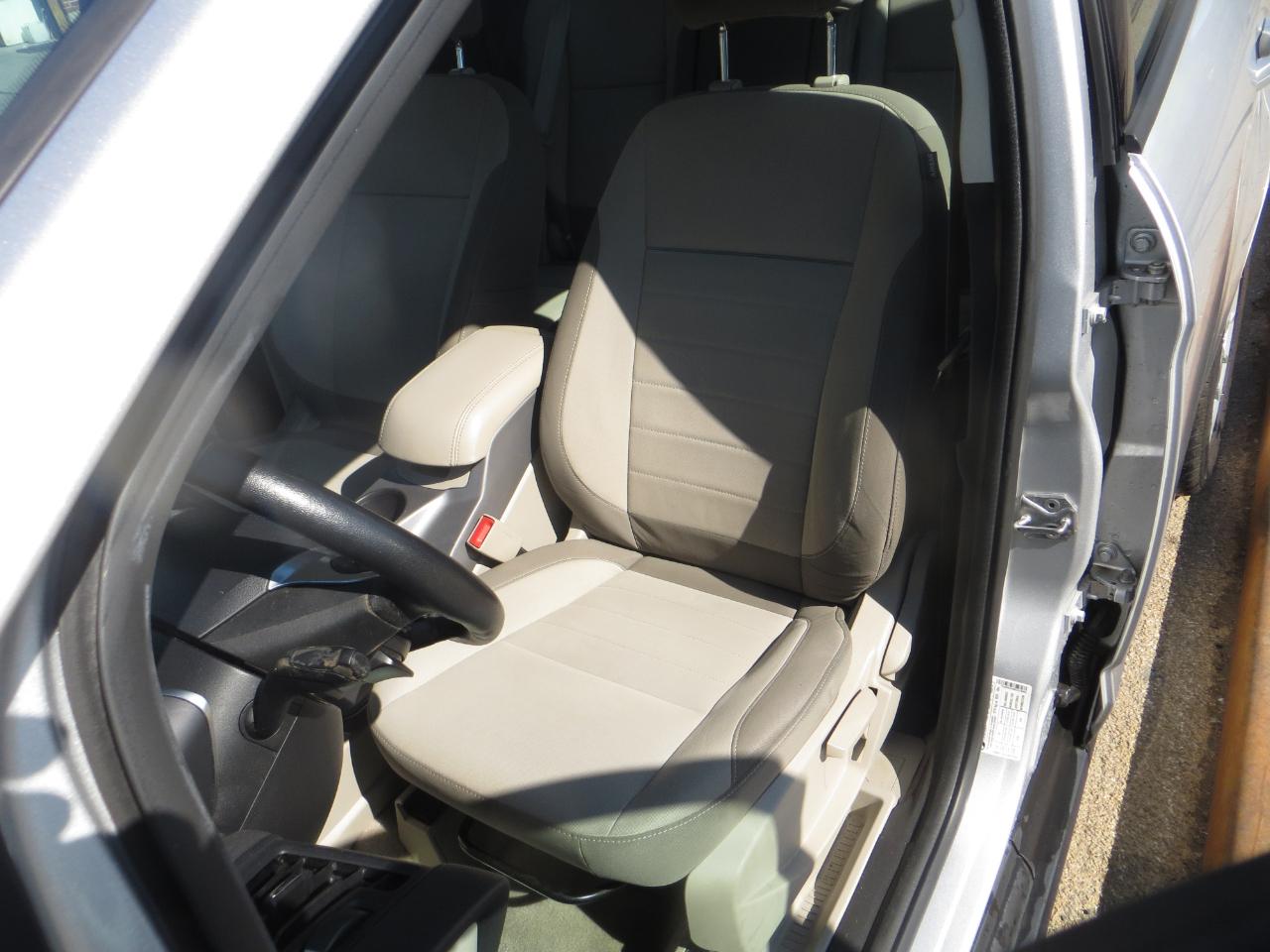 Ford C-Max Hybrid SE 2014