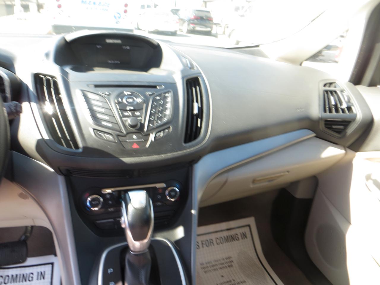 Ford C-Max Hybrid SE 2014