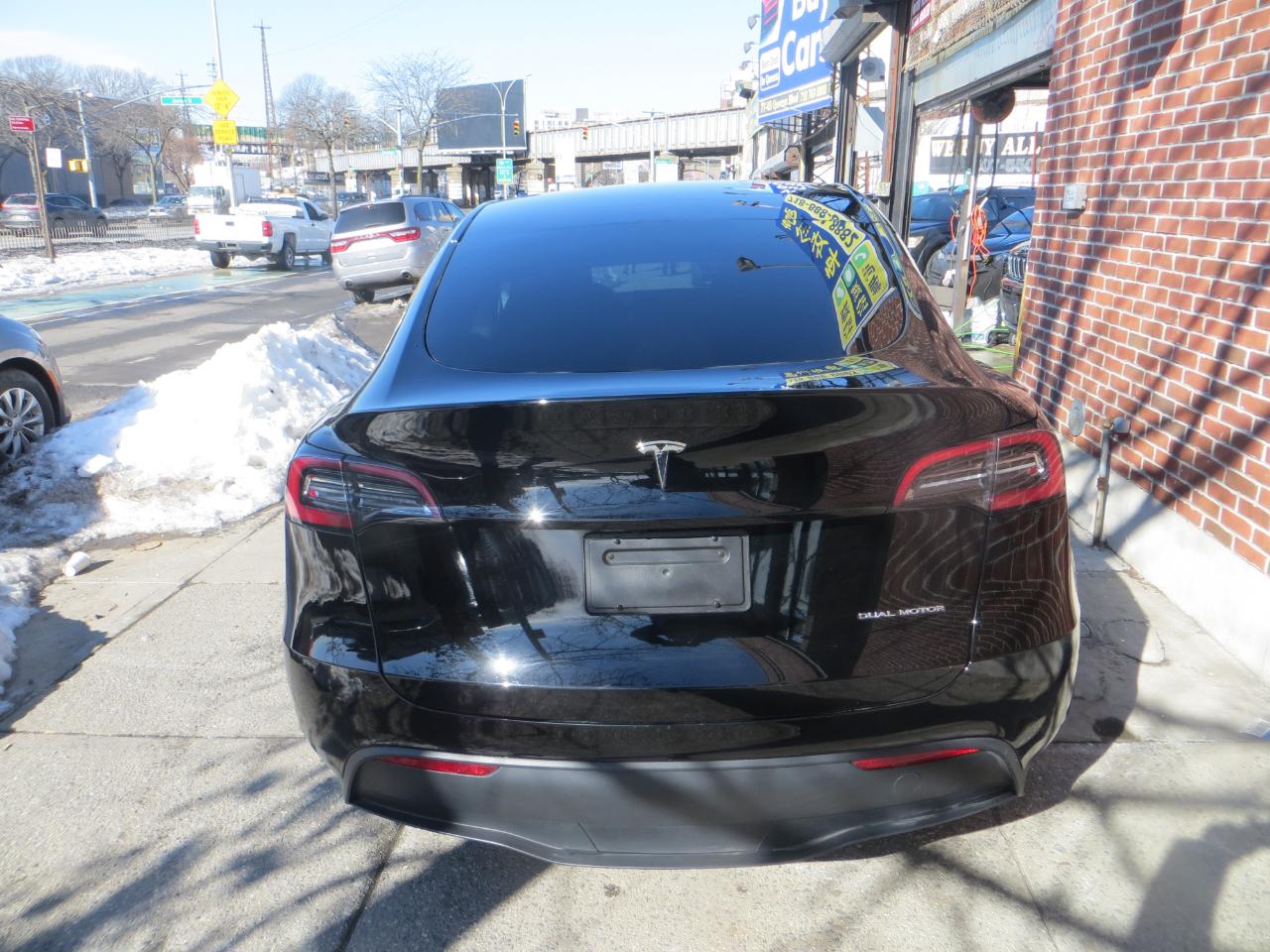 Tesla Model Y Long Range 2024