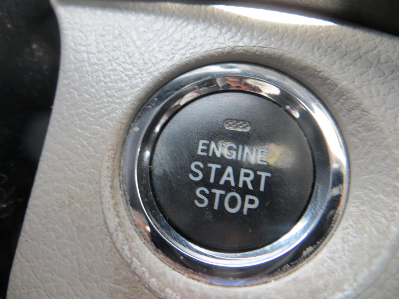 Toyota Sienna XLE 7-Passenger AWD 2020