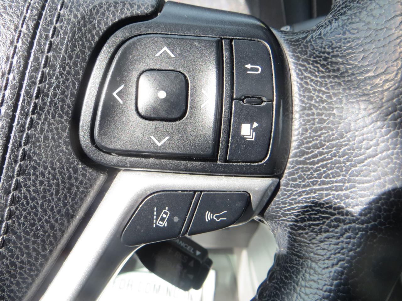 Toyota Sienna XLE 7-Passenger AWD 2020