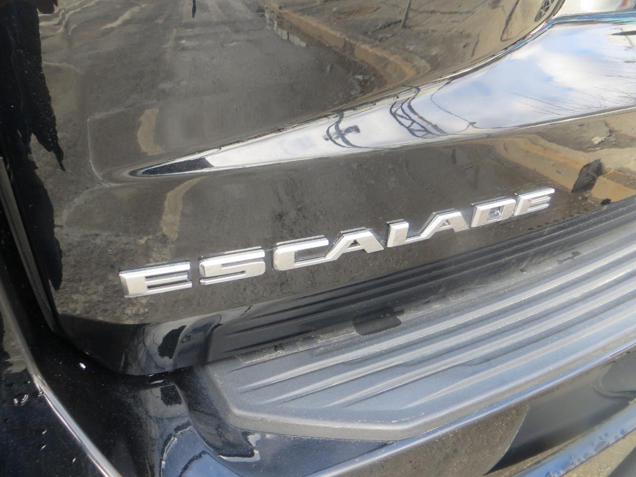 Cadillac Escalade ESV Luxury 4WD 2022