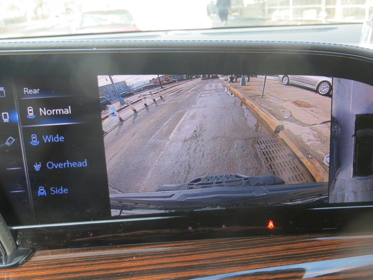 Cadillac Escalade ESV Luxury 4WD 2022