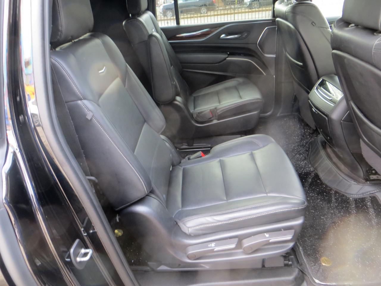 Cadillac Escalade ESV Luxury 4WD 2022