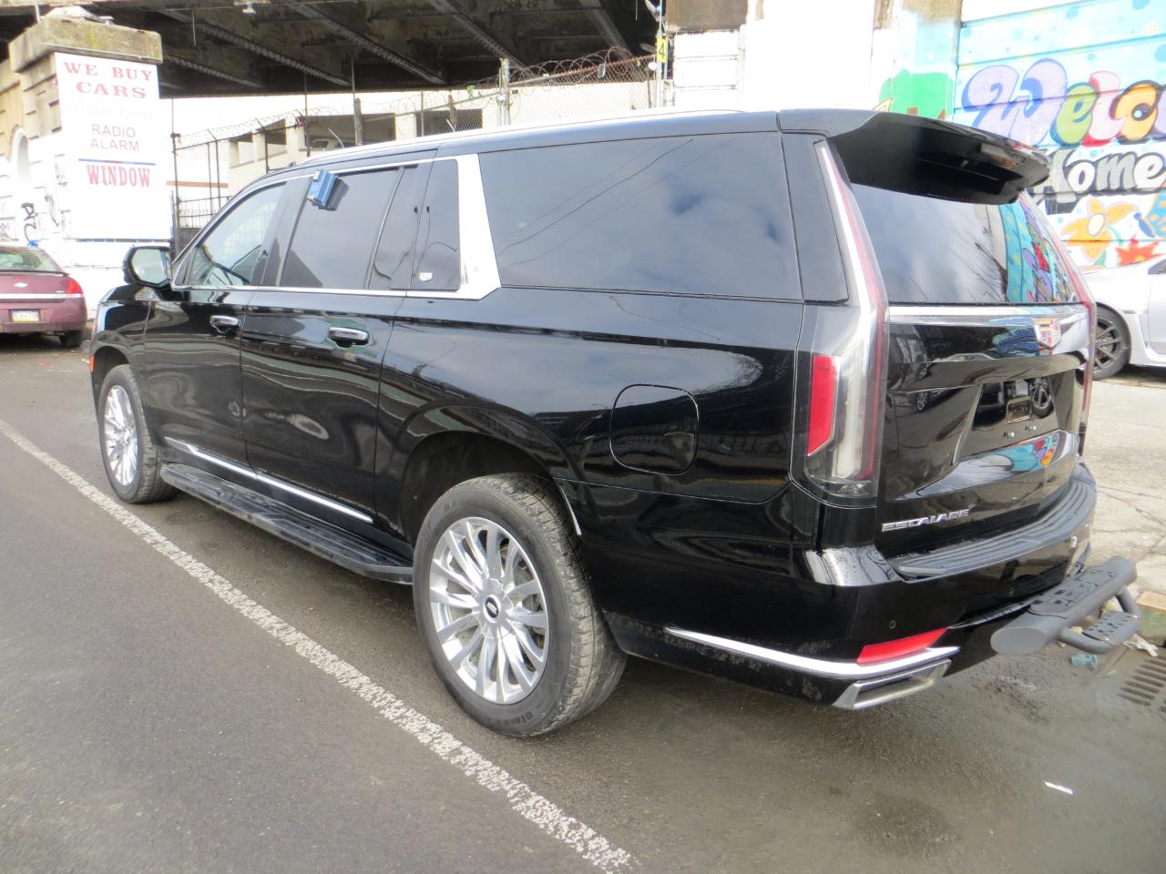 Cadillac Escalade ESV Luxury 4WD 2022
