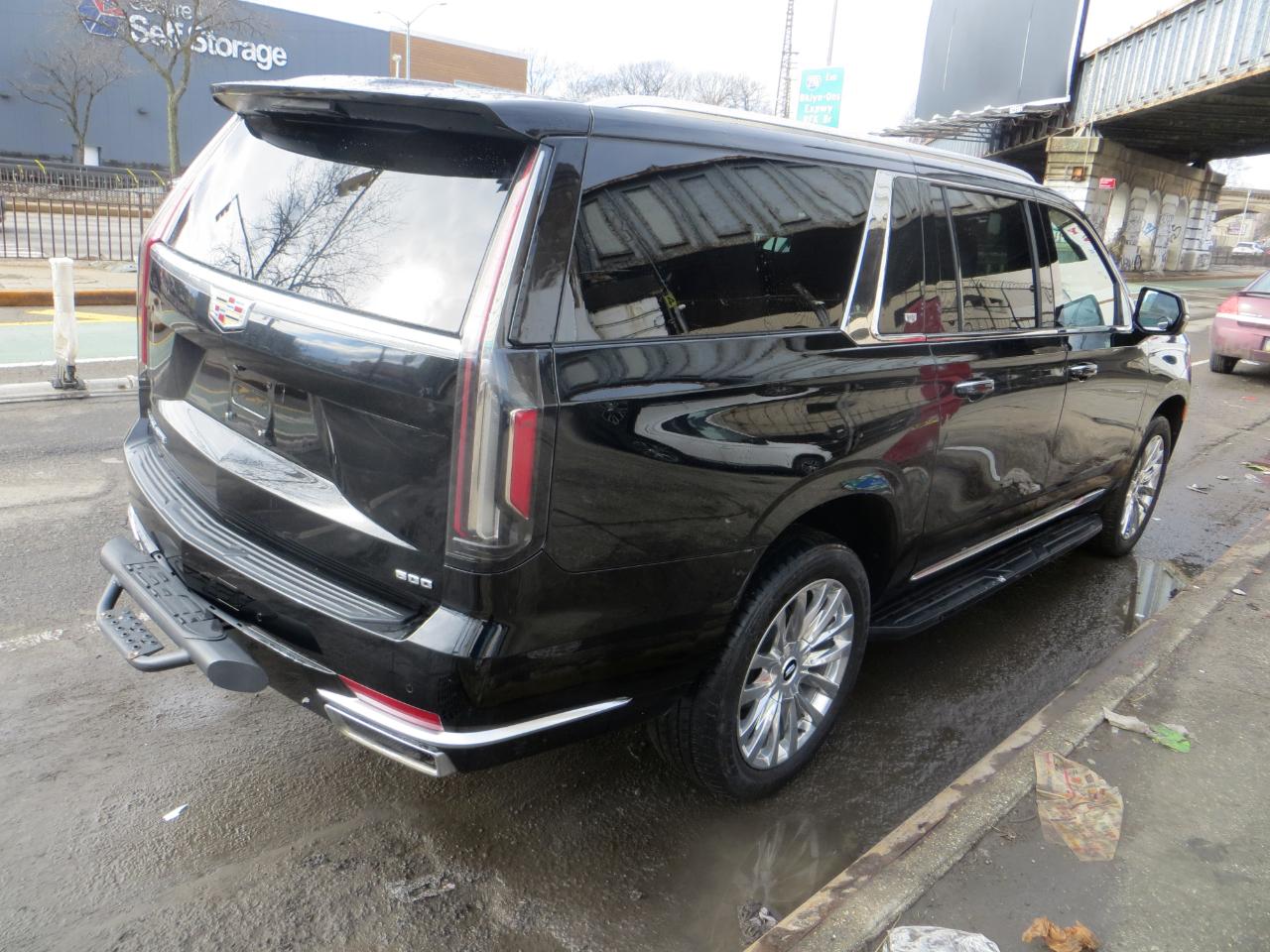 Cadillac Escalade ESV Luxury 4WD 2022