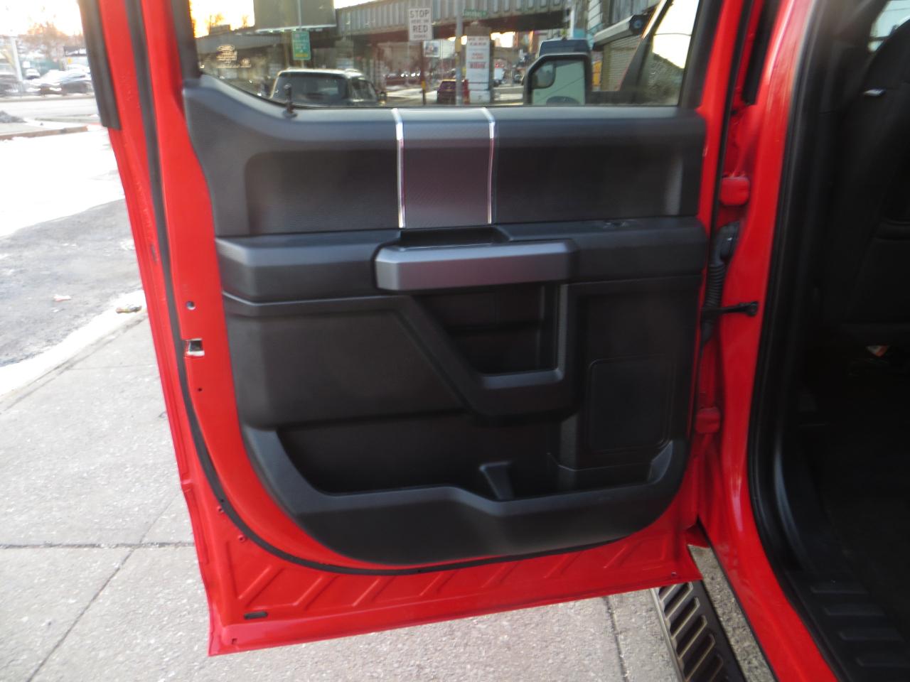 Ford F-150 King-Ranch SuperCrew 5.5-ft. 4WD 2019