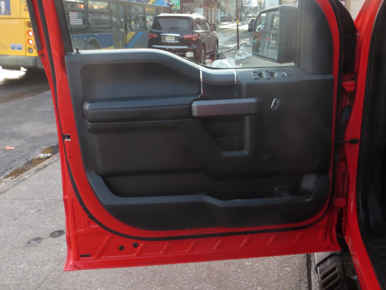 Ford F-150 King-Ranch SuperCrew 5.5-ft. 4WD 2019