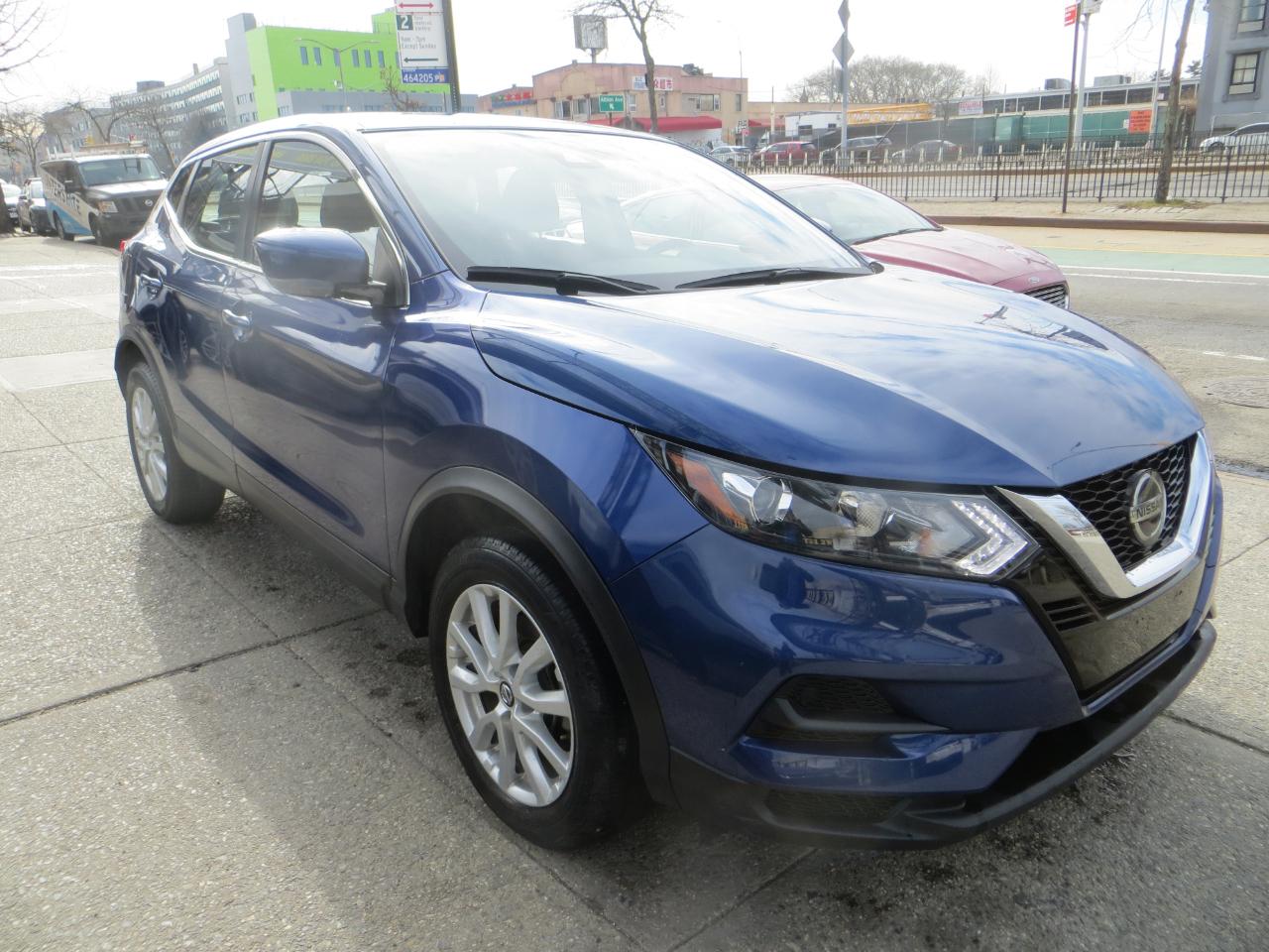 Nissan Rogue Sport S AWD 2022