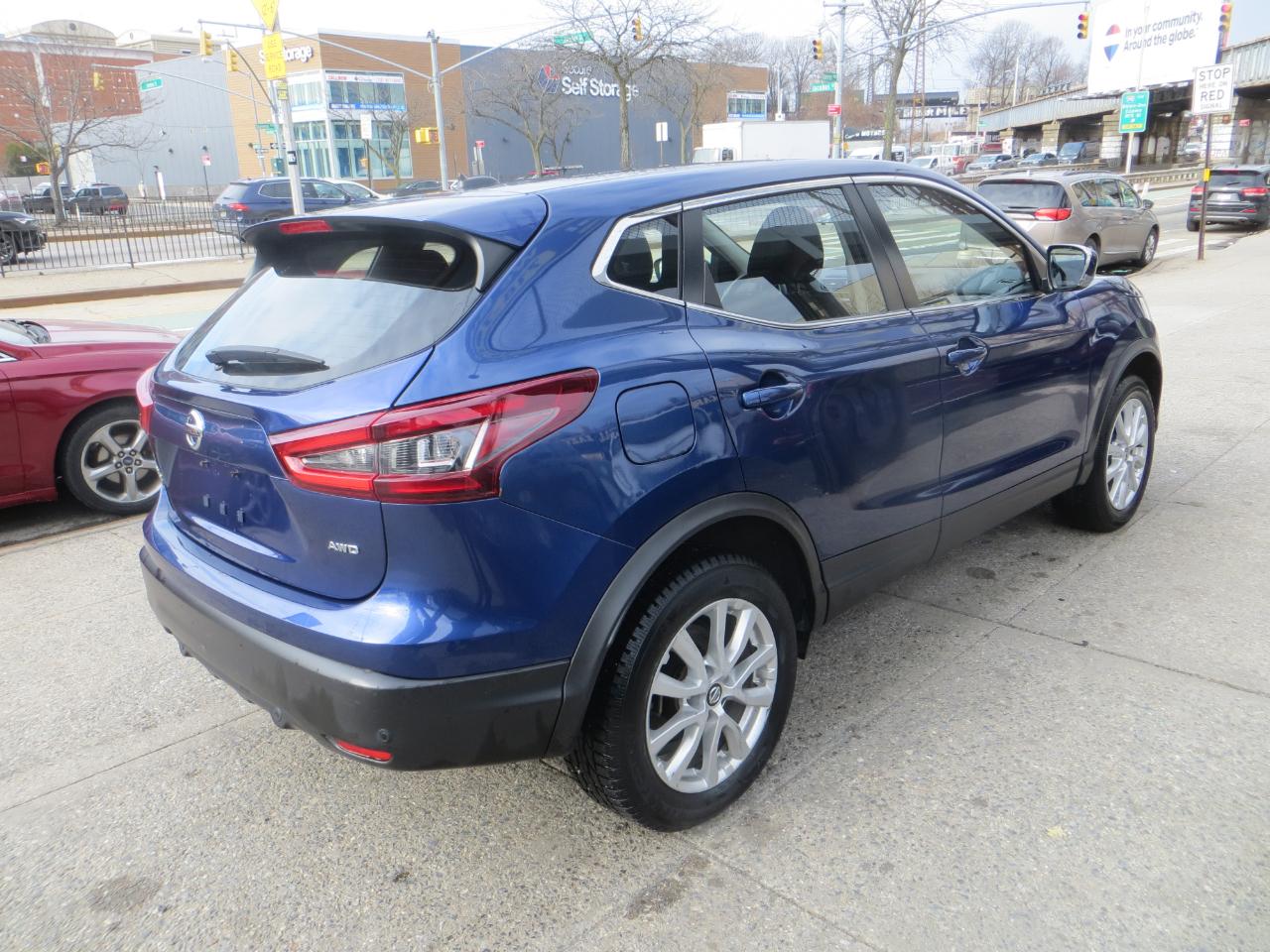 Nissan Rogue Sport S AWD 2022