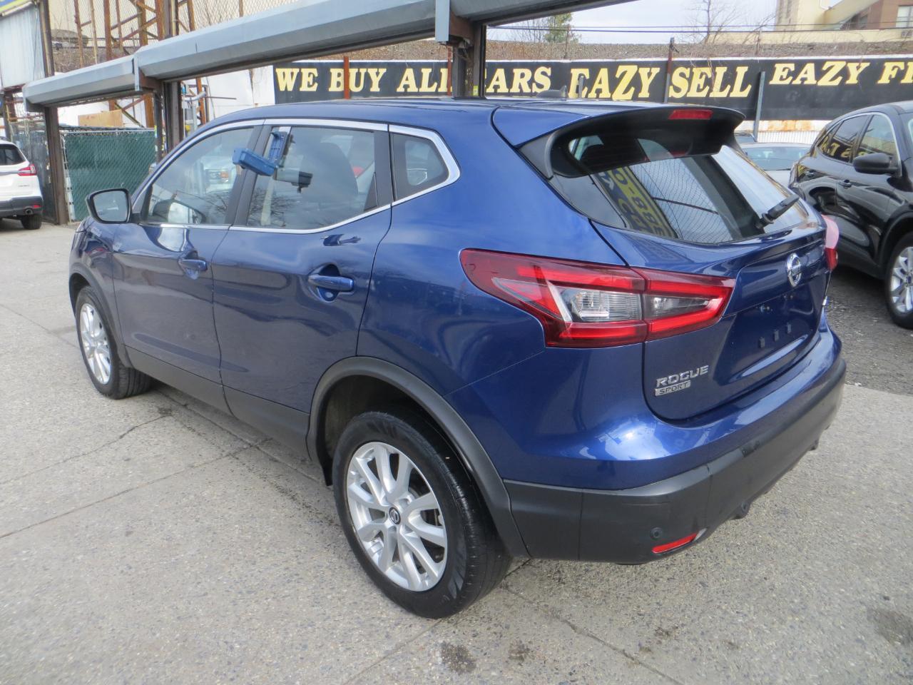 Nissan Rogue Sport S AWD 2022