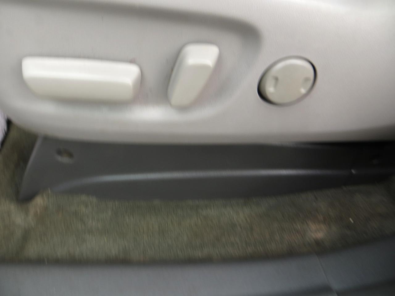 Toyota Sienna LE 2015