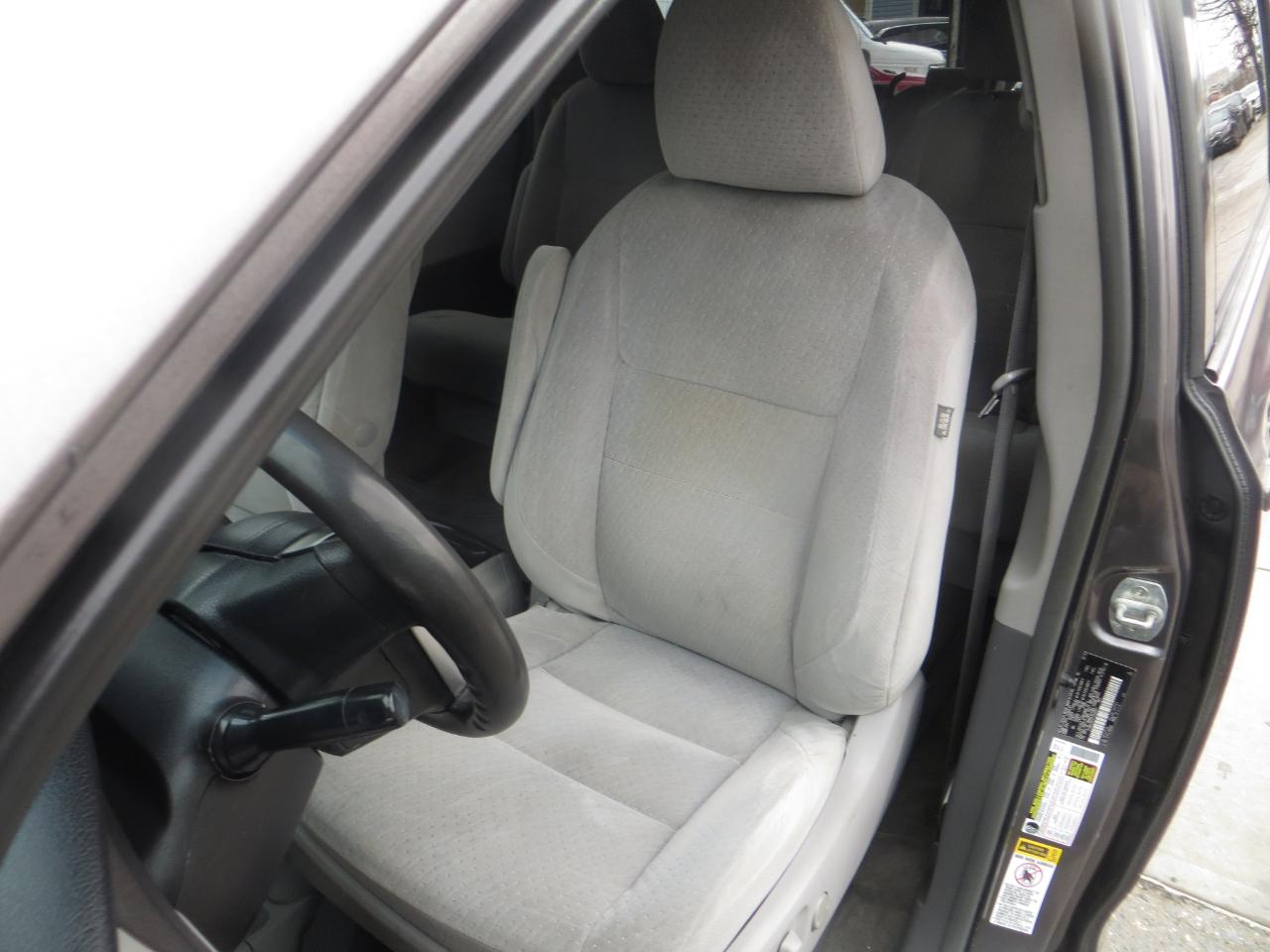 Toyota Sienna LE 2015