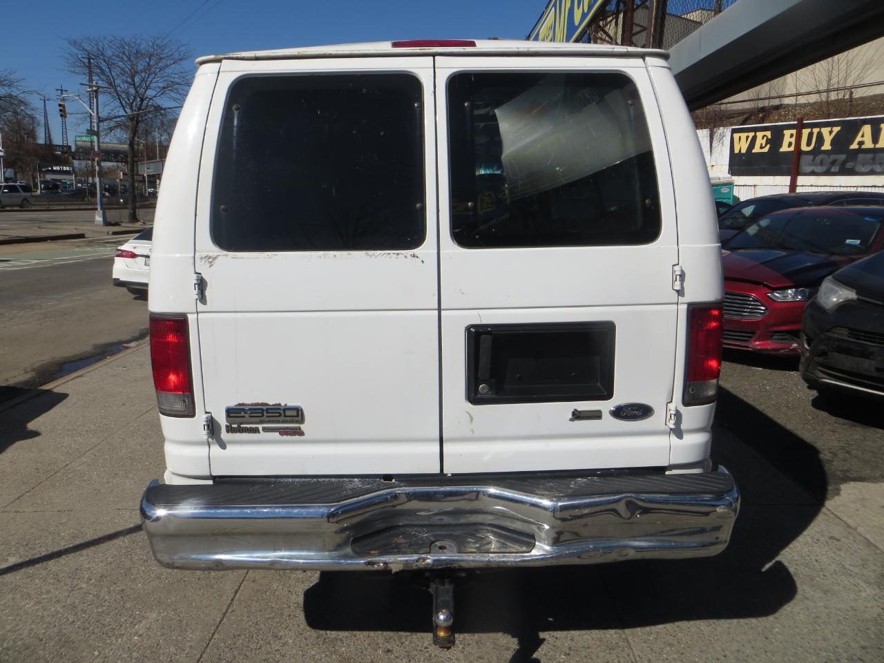 Ford Econoline  2014