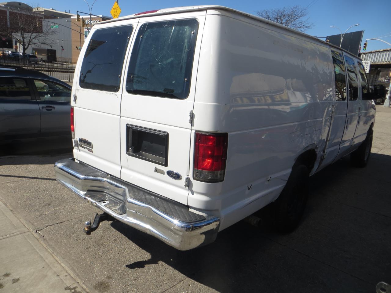 Ford Econoline  2014