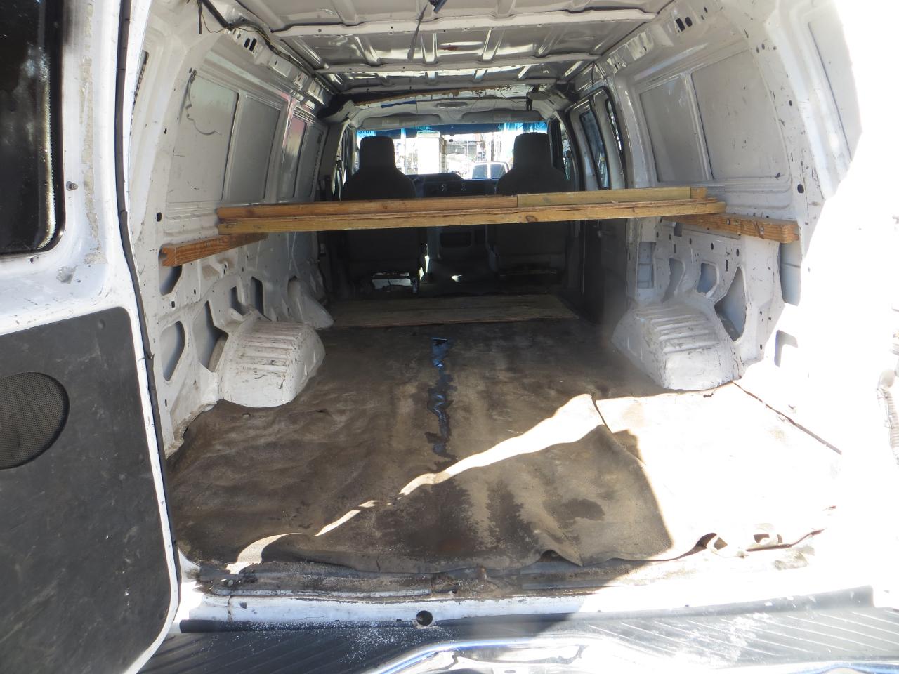 Ford Econoline  2014