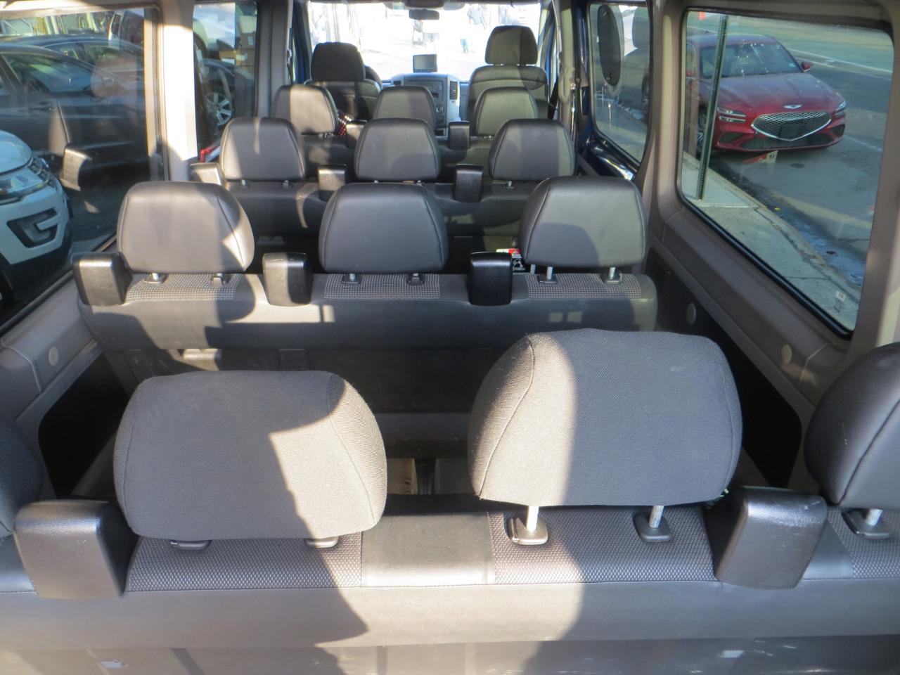 Mercedes-Benz Sprinter 2500 Passenger Van High Roof 170-in. WB 2011