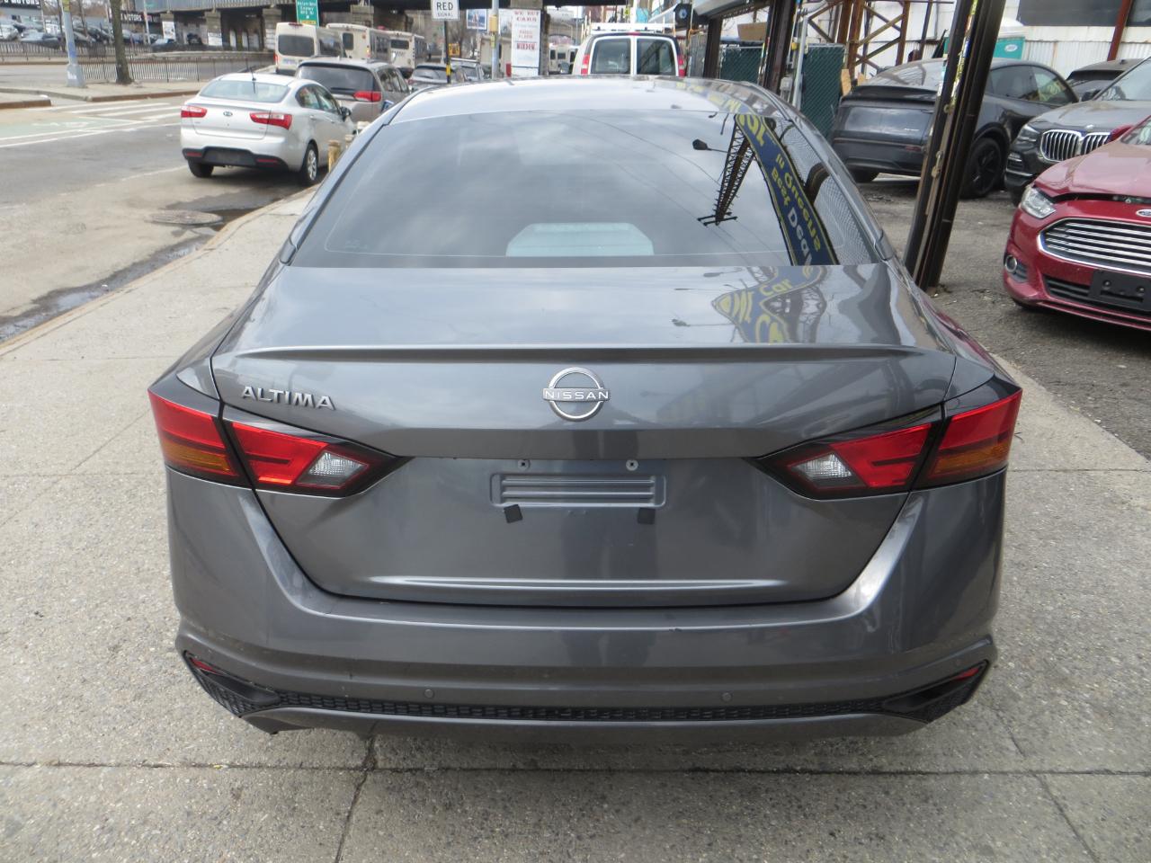 Nissan Altima 2.5 S 2023