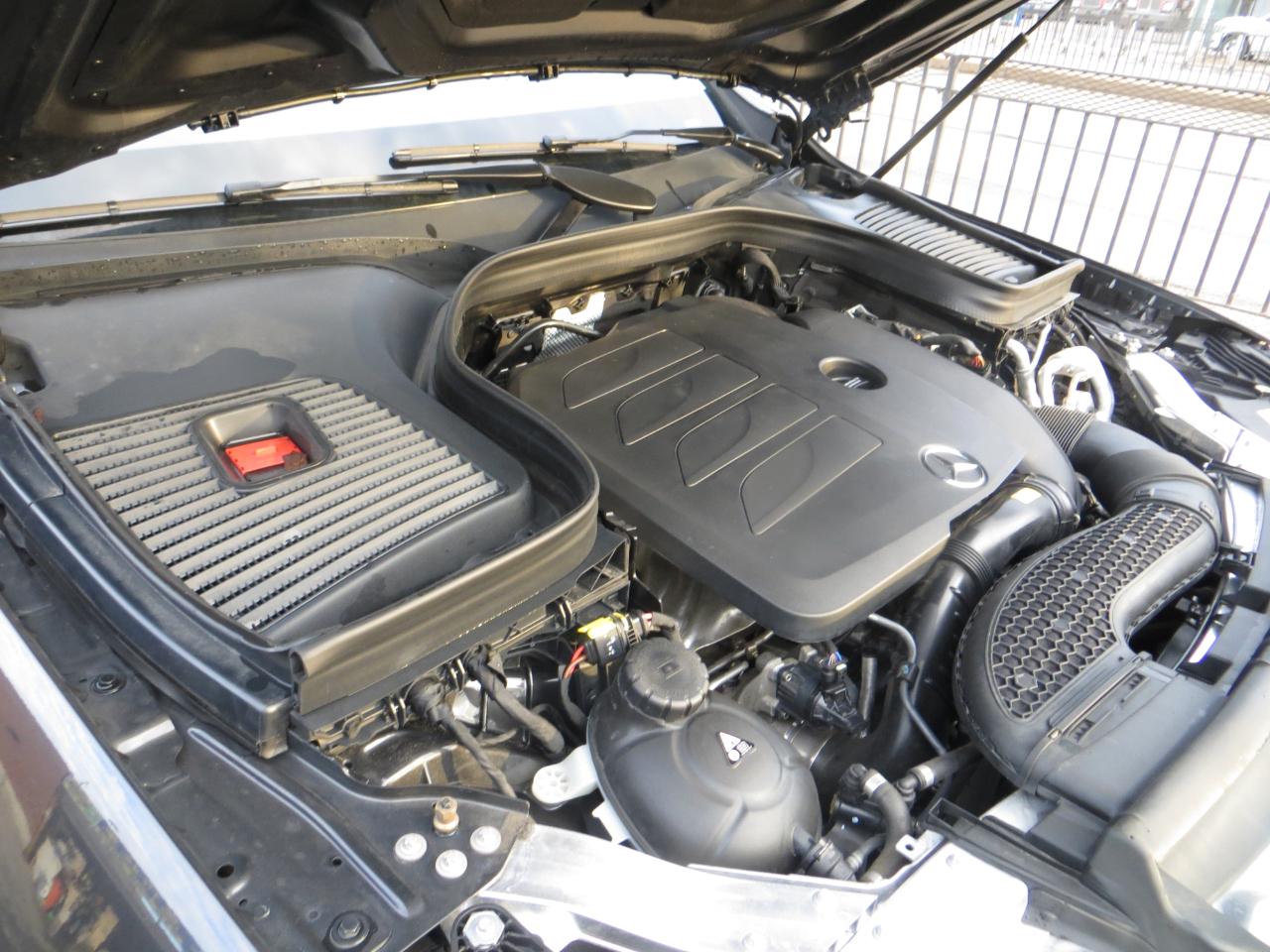 Mercedes-Benz GLC-Class Coupe GLC300 4MATIC 2023