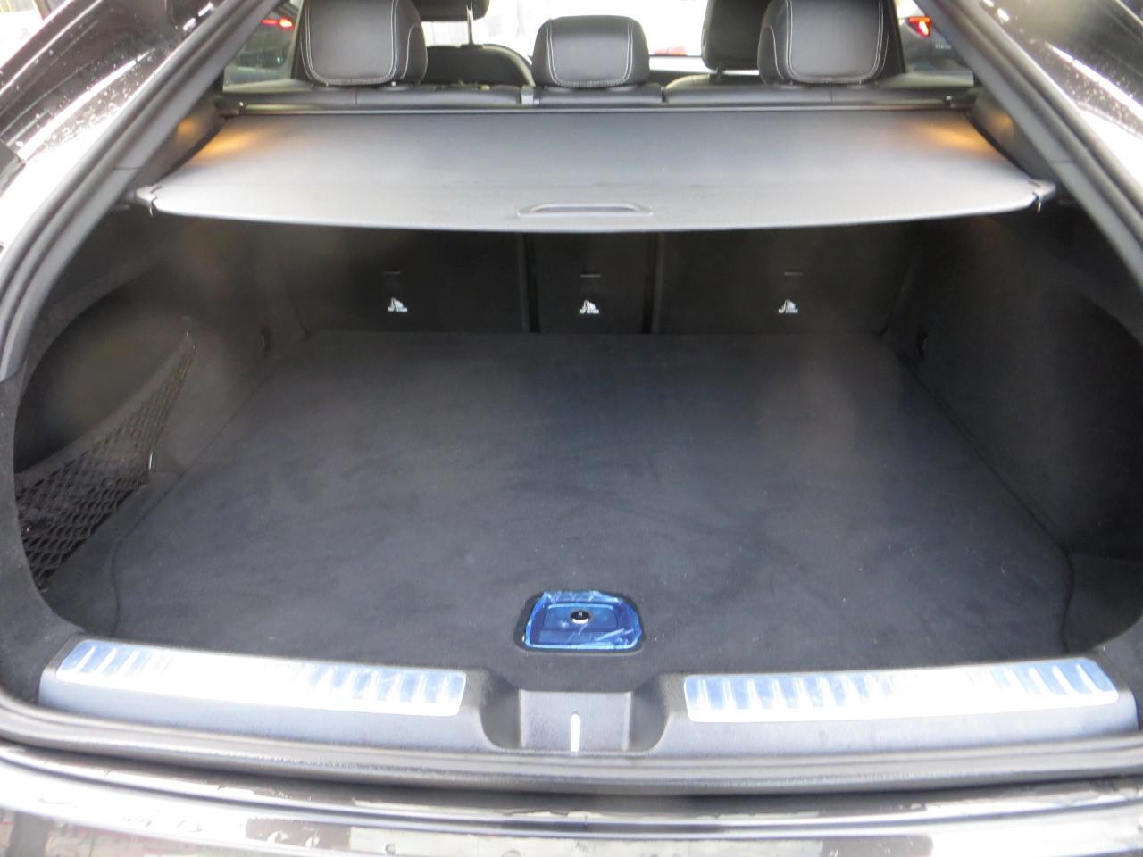 Mercedes-Benz GLC-Class Coupe GLC300 4MATIC 2023