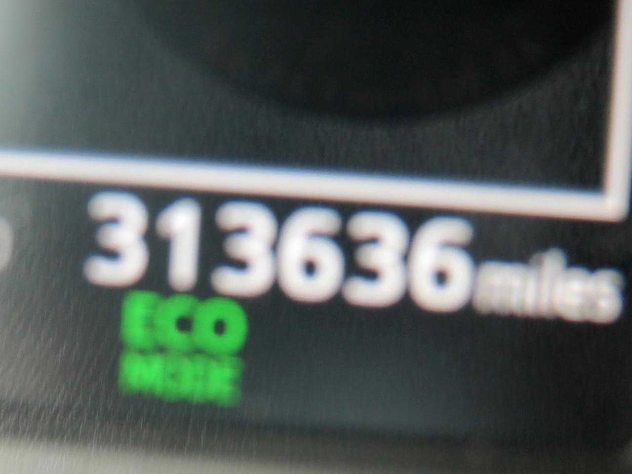 Toyota RAV4 Hybrid XLE 2016