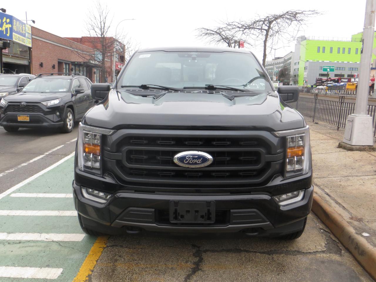 Ford F-150 XLT 4WD 2021