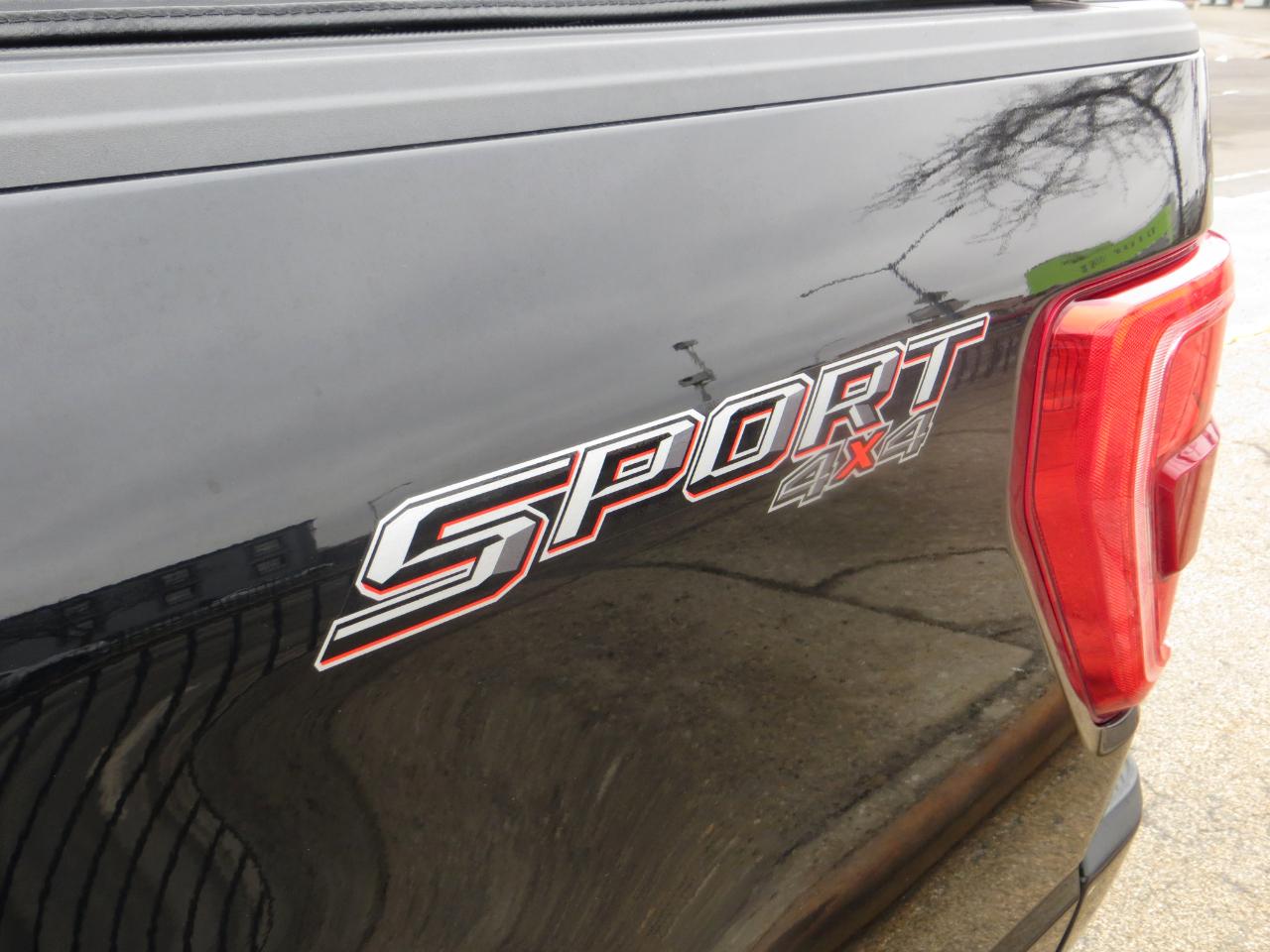 Ford F-150 XLT 4WD 2021