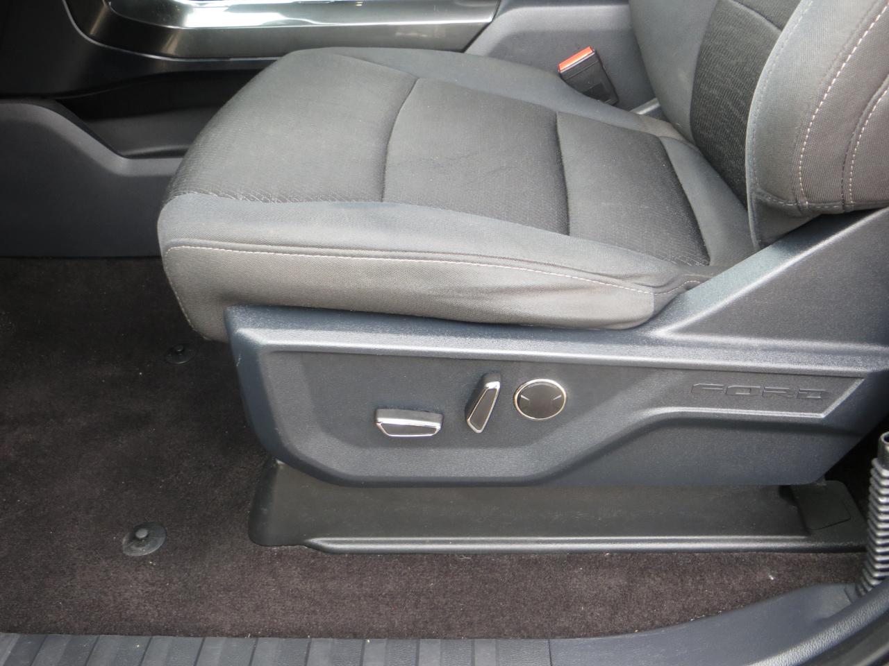 Ford F-150 XLT 4WD 2021