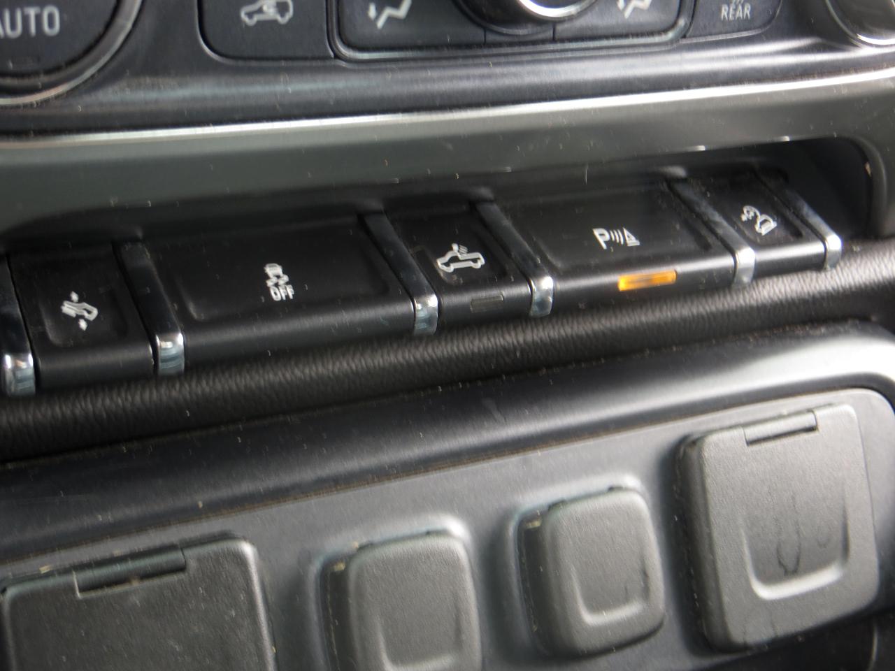 Chevrolet Silverado 1500 LT Crew Cab 4WD 2018