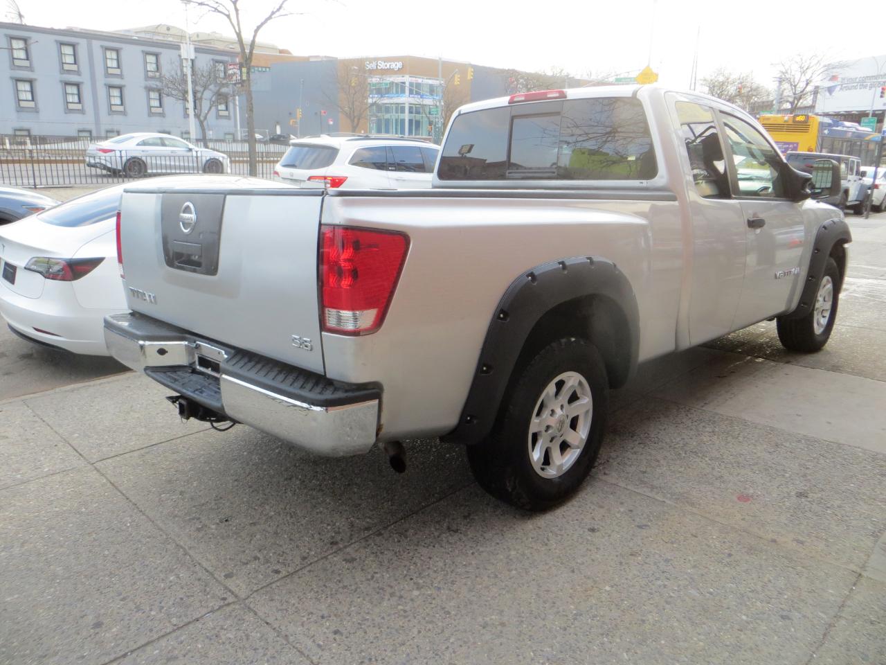 Nissan Titan XE King Cab 4WD 2005