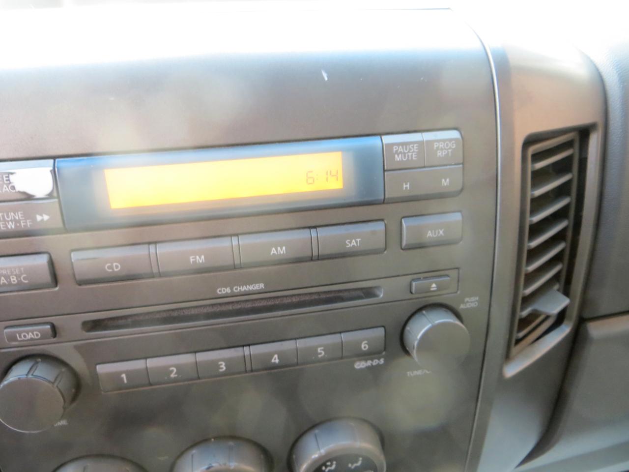 Nissan Titan XE King Cab 4WD 2005