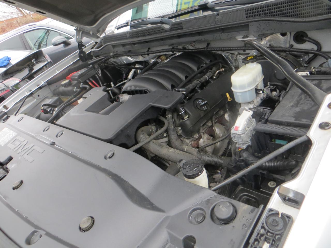 GMC Sierra 1500 SLE Double Cab 4WD 2015