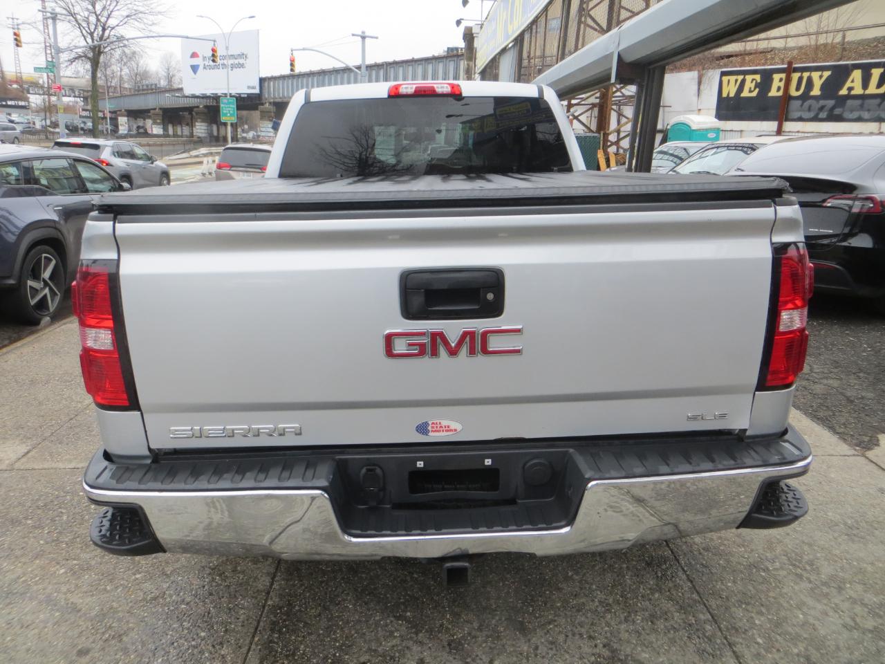 GMC Sierra 1500 SLE Double Cab 4WD 2015