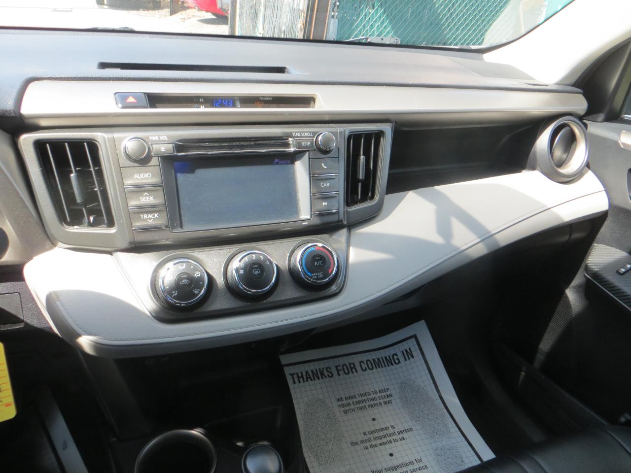 Toyota RAV4 LE AWD 2013