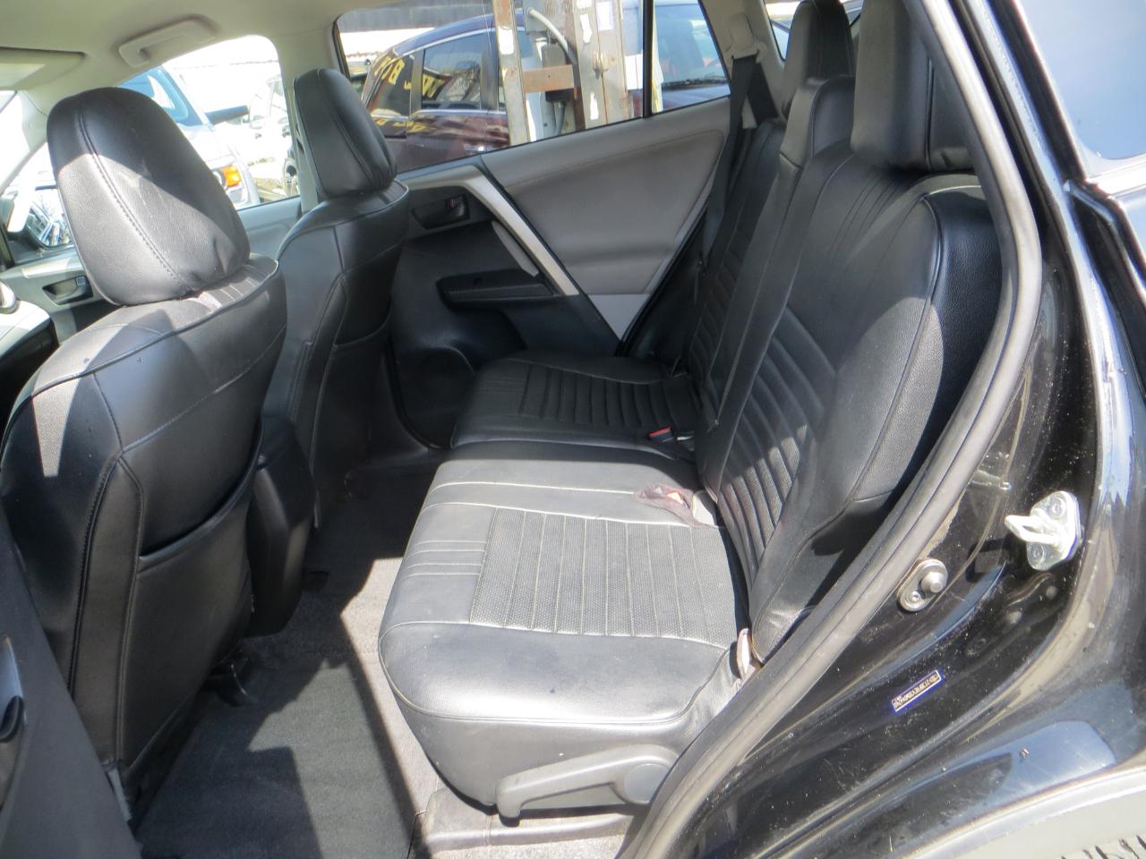 Toyota RAV4 LE AWD 2013