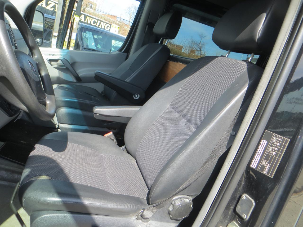 Mercedes-Benz Sprinter  2015