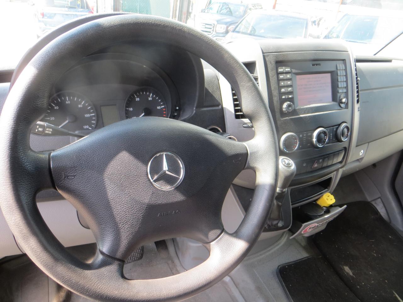 Mercedes-Benz Sprinter  2015