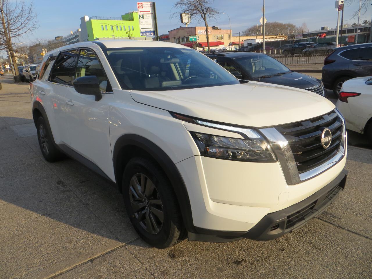 Nissan Pathfinder S 4WD 2023