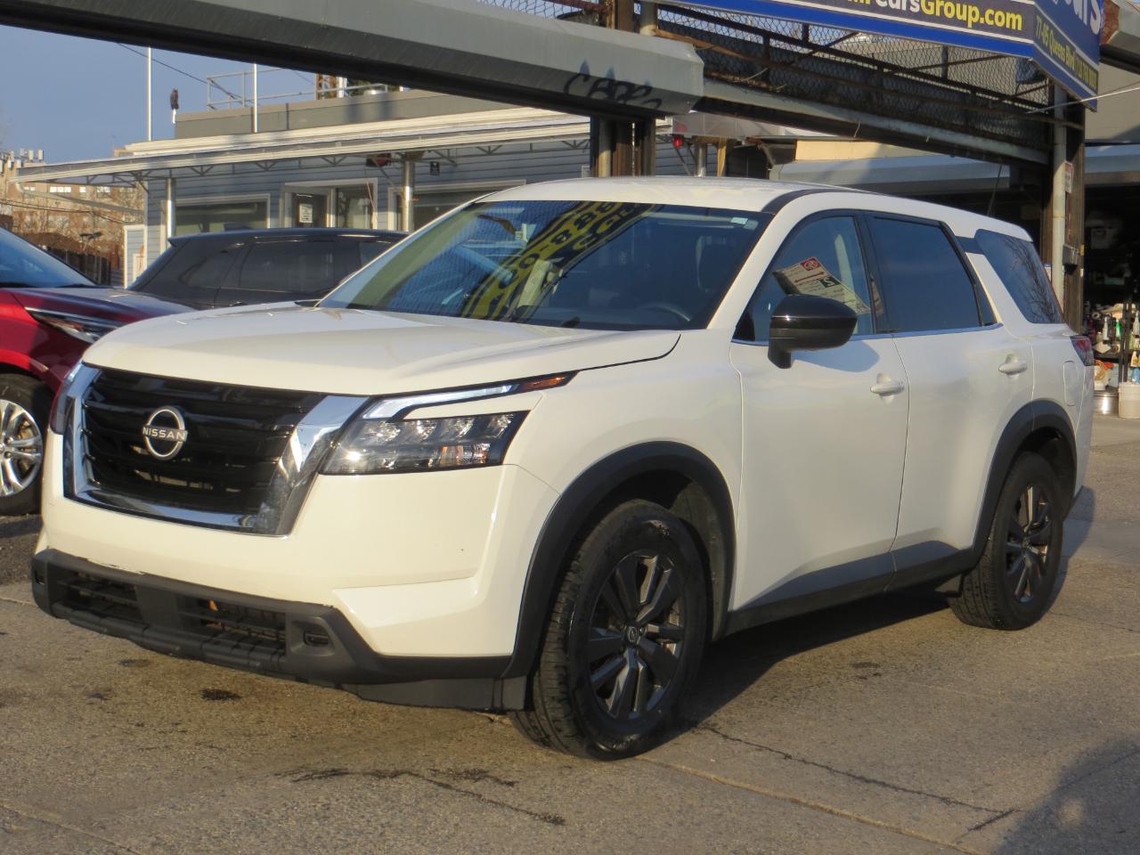 Nissan Pathfinder S 4WD 2023