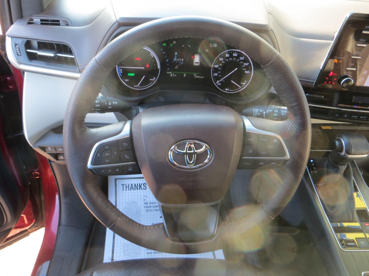 Toyota Sienna Platinum 7-Passenger AWD 2022