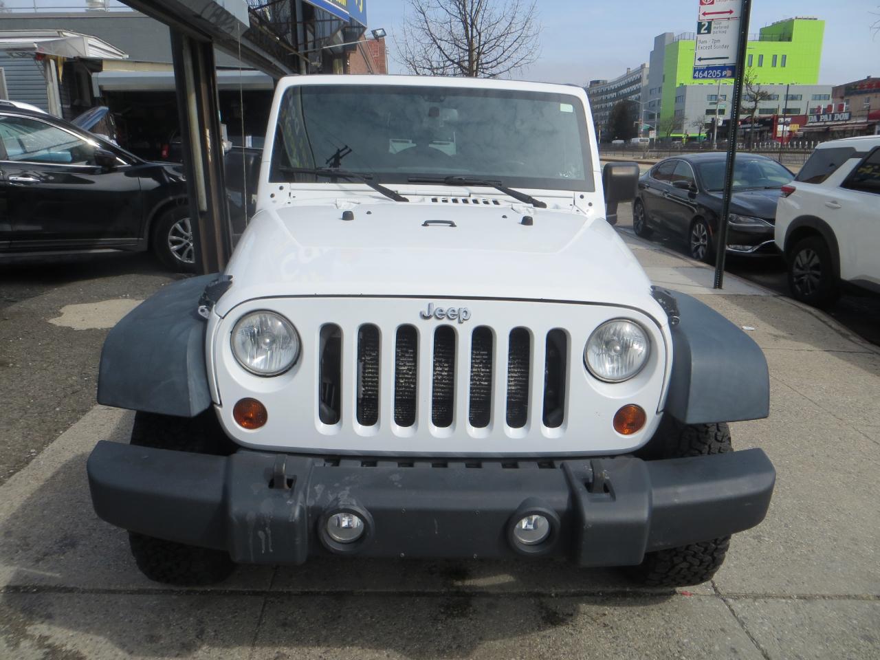 Jeep Wrangler Unlimited Sport 4WD 2013