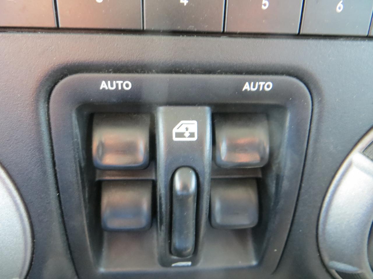 Jeep Wrangler Unlimited Sport 4WD 2013