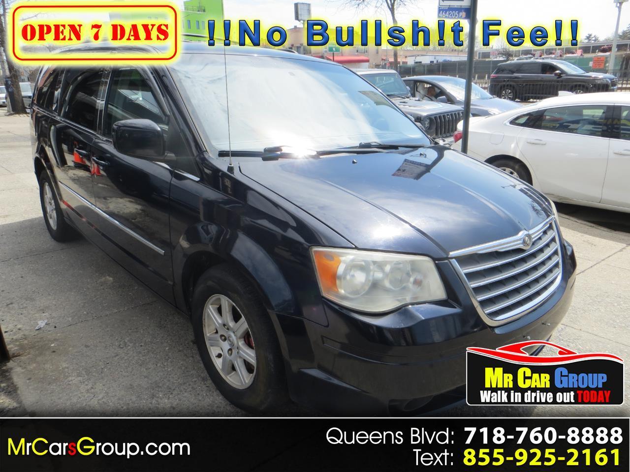 2010 Chrysler Town & Country Touring Plus