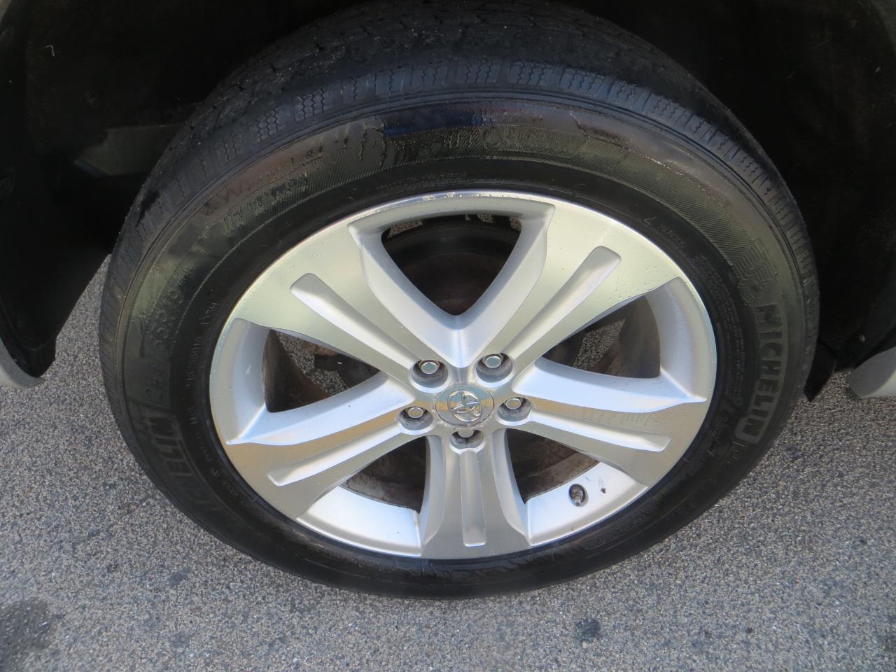 Toyota Highlander Limited 4WD 2009