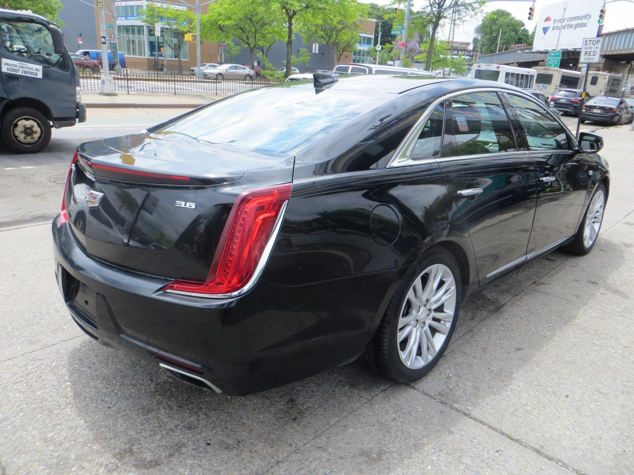 Cadillac XTS Luxury 2018