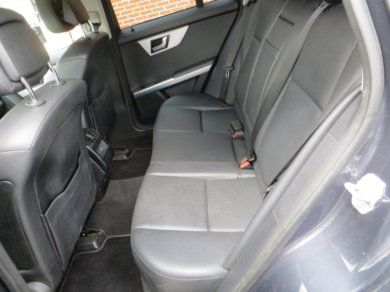 Mercedes-Benz GLK-Class GLK350 4MATIC 2010