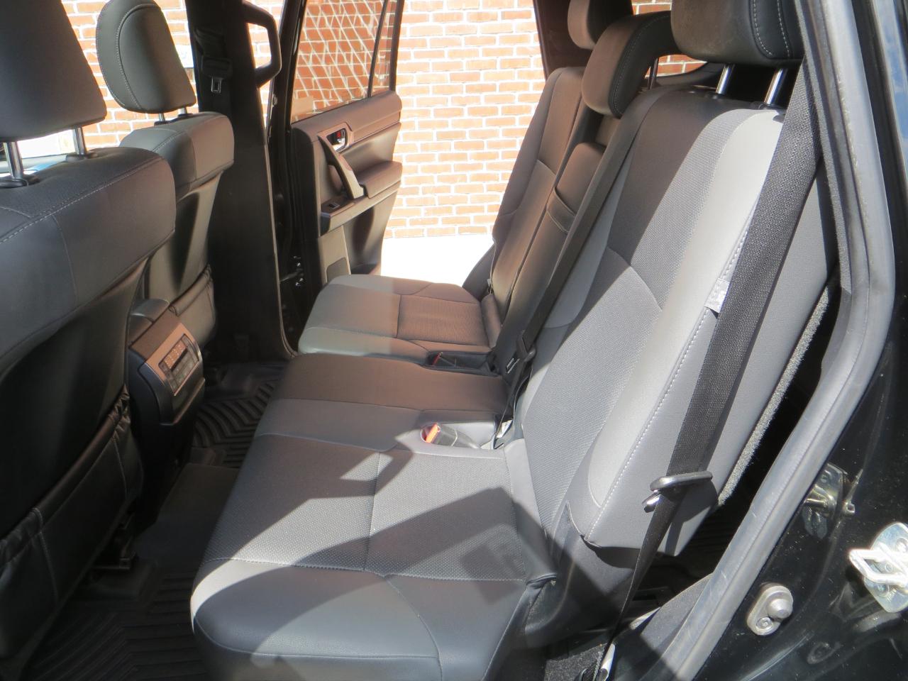 Lexus GX 460 Base 2022